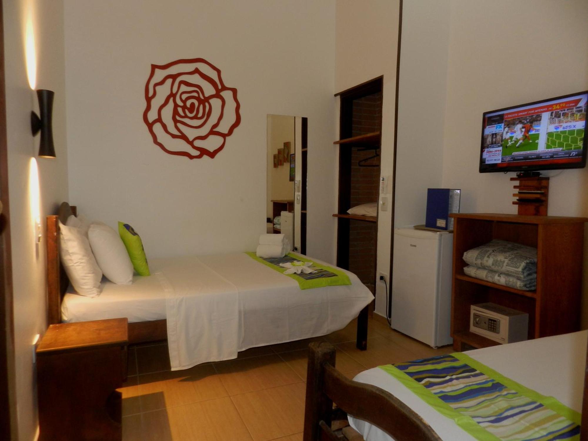 Hotel Bosques Do Massaguacu Caraguatatuba Rum bild